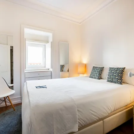 דירה Chiado Trindade | *