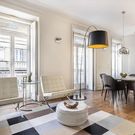 Chiado Trindade | דירה *