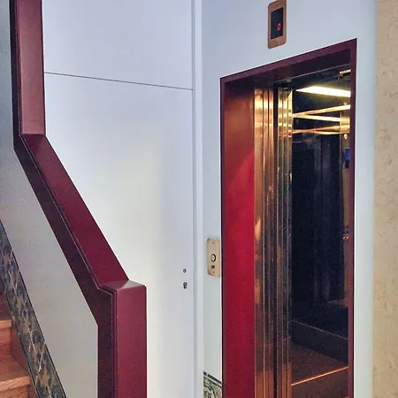 希亚多特林达德公寓 | 里斯本最佳公寓 公寓 *