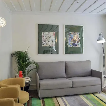 Chiado Trindade | Apartamento *