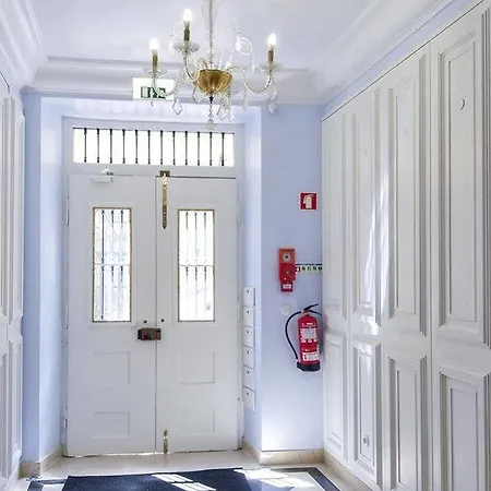 Chiado Trindade |